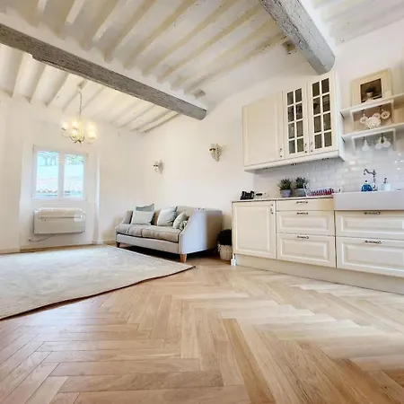 La Tour Antiboise - Dans Le Vieil Апартаменты